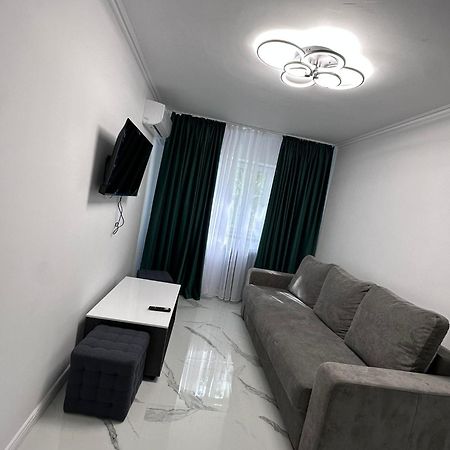 Apartament 3 Camere Trapezului Бухарест Екстер'єр фото
