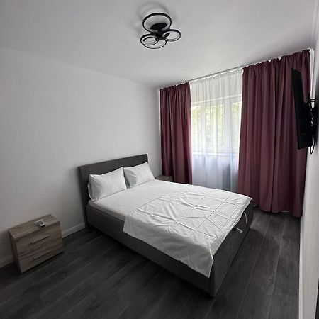 Apartament 3 Camere Trapezului Бухарест Екстер'єр фото