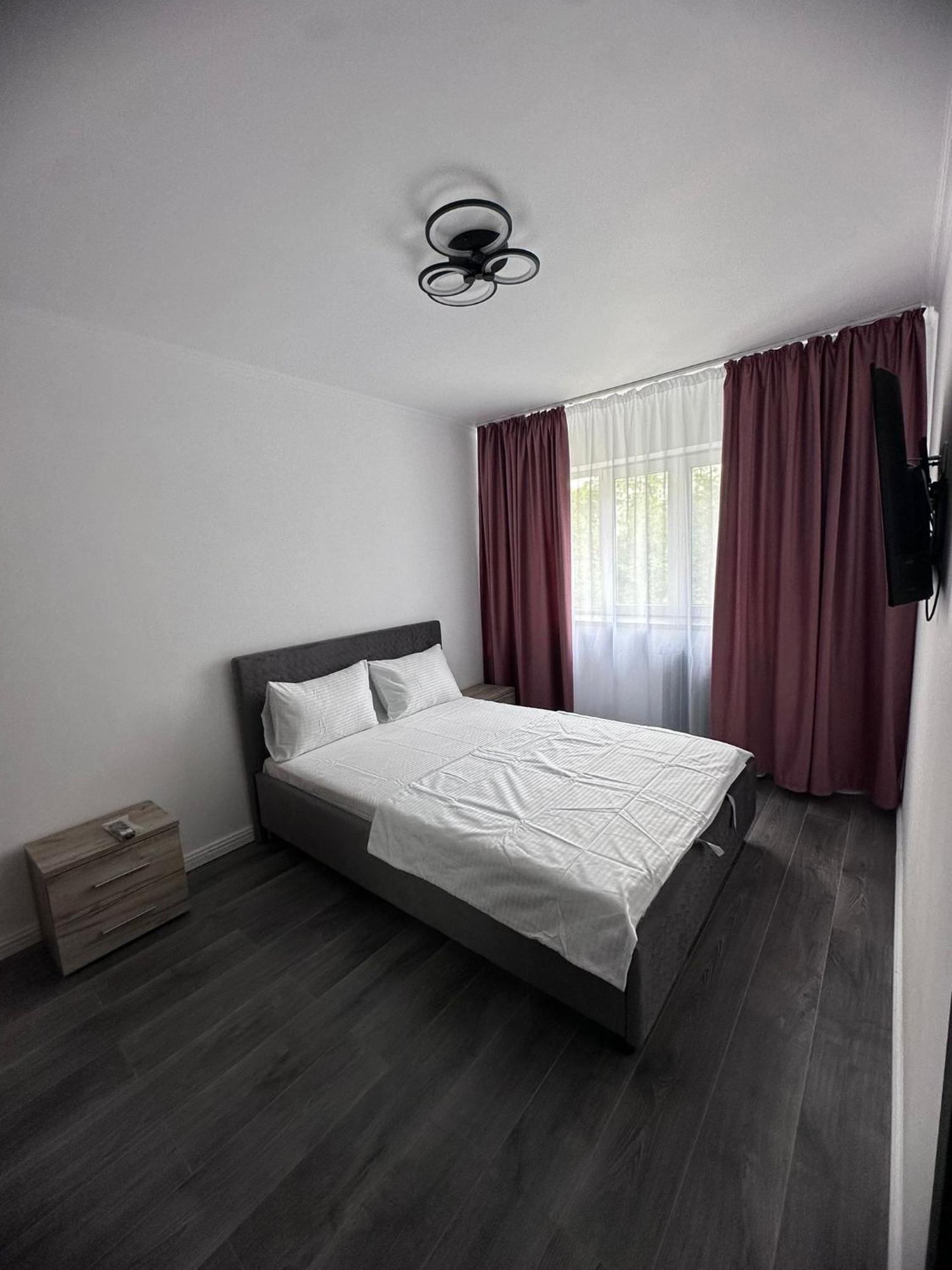 Apartament 3 Camere Trapezului Бухарест Екстер'єр фото